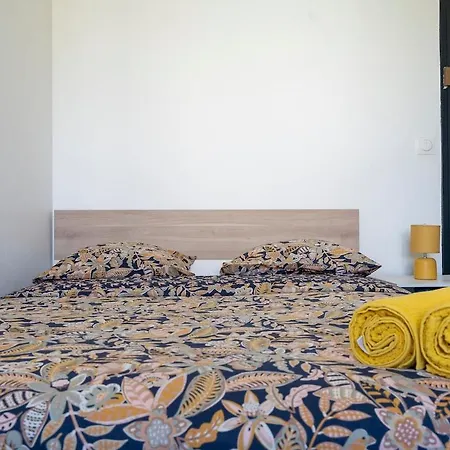L'oasis, 3 Chambres, Climatisation Et Jardin Prive Lägenhet *